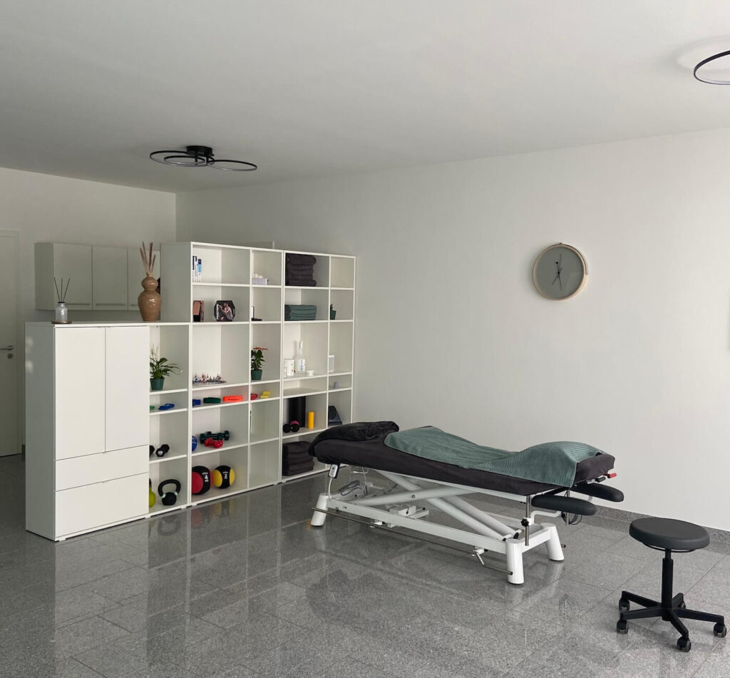 Sarah Menschl | Physiotherapie in Flein